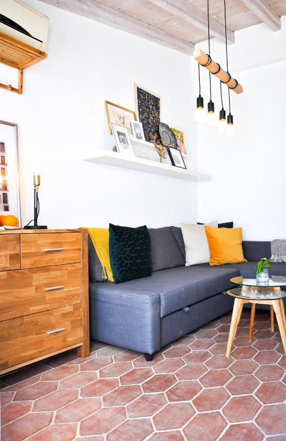 Lovelystay - Casa Salto - Charming Townhouse With Large Terrace 타비라 외부 사진