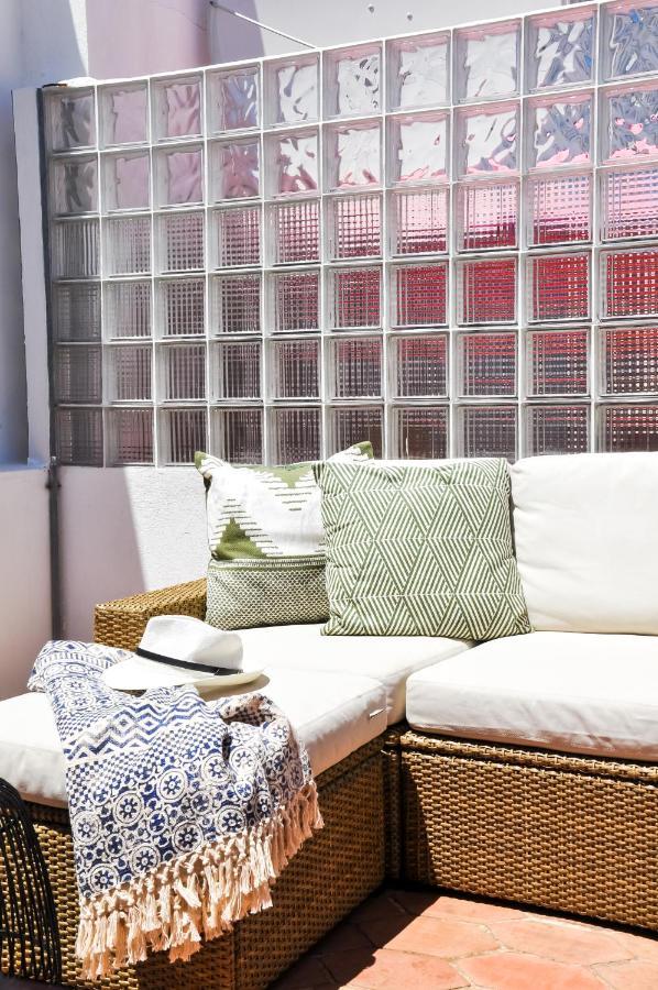 Lovelystay - Casa Salto - Charming Townhouse With Large Terrace 타비라 외부 사진